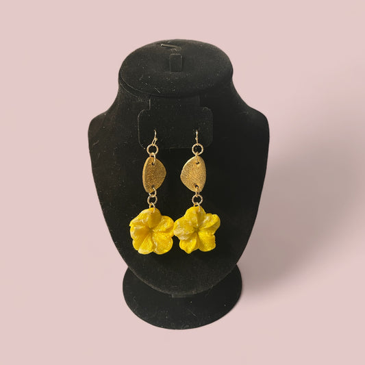 Sunshine flower golden dangle earrings